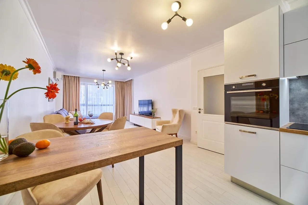 Premium Center Apartment In Grand Karavel Varna 0*,