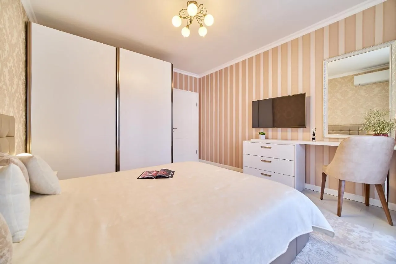 Premium Center Apartment In Grand Karavel Varna Bulgaria